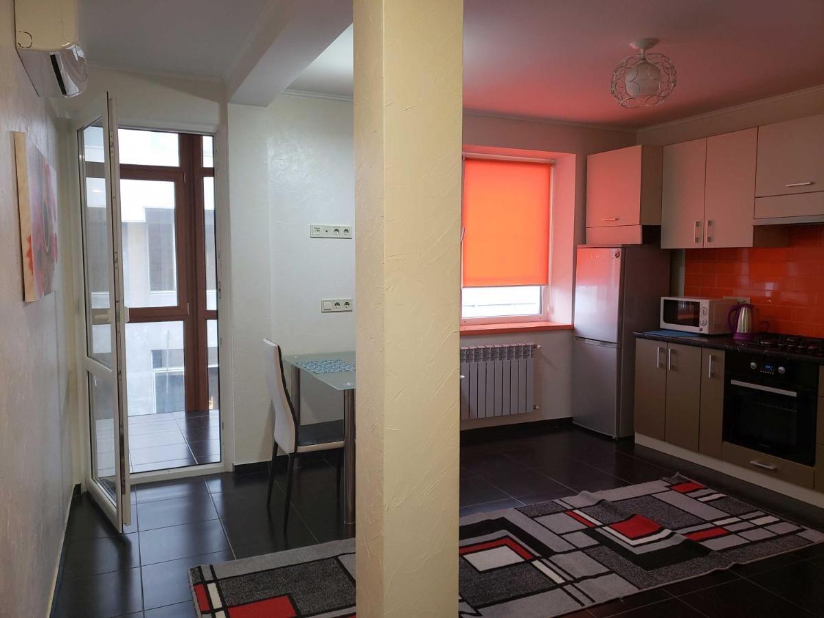 Unique 1 Bd Apt Dt W/Free Parking And Wi-Fi Chisinau Exterior foto