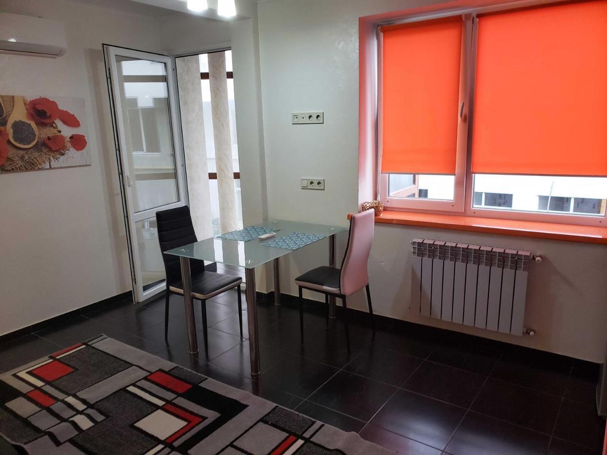 Unique 1 Bd Apt Dt W/Free Parking And Wi-Fi Chisinau Exterior foto